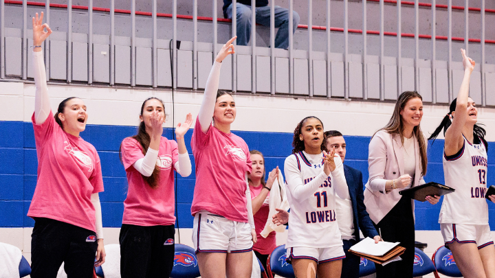 More Info for UMass Lowell WBB vs. Niagara | Kennedy Athletic Center